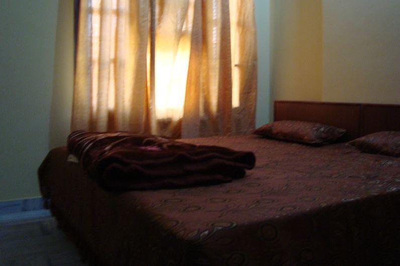Raja Guest House Jalandhar Esterno foto
